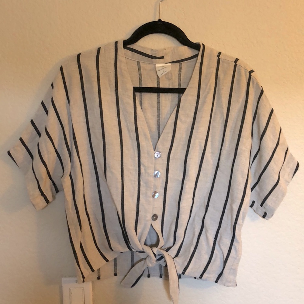 Linen Front Tie Crop Top